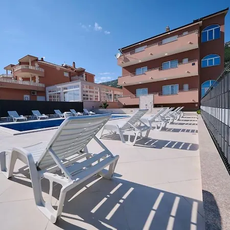 Villa Radun Near Split Kastel Stari