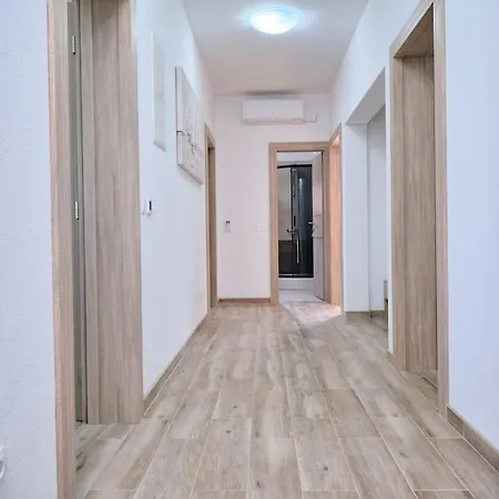 Radun Near Split Vila Kastel Stari