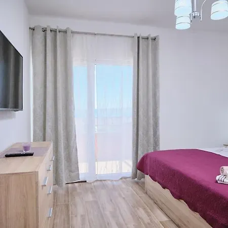 Villa Radun Near Split *